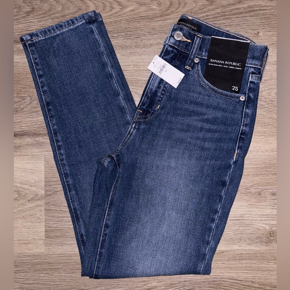Banana Republic Dark Blue Straight Leg Jeans
